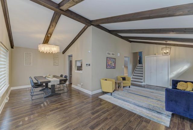 18724 Loomis Avenue, Homewood, IL 60430