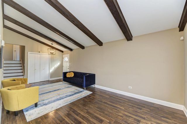 18724 Loomis Avenue, Homewood, IL 60430