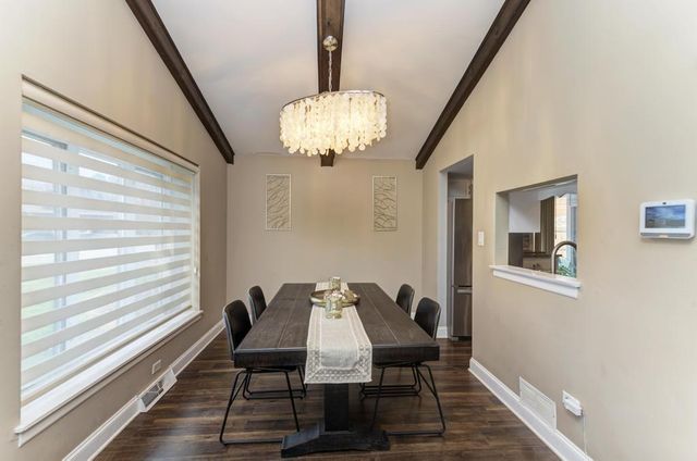 18724 Loomis Avenue, Homewood, IL 60430