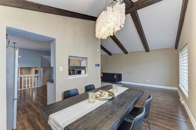 18724 Loomis Avenue, Homewood, IL 60430