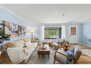 945 E 10th Ave, Broomfield, CO 80020