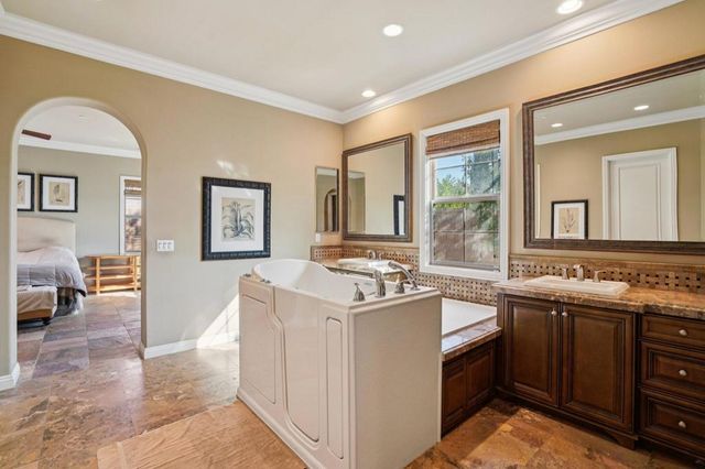 4449 Esplanade Lane, Palm Springs, CA 92262