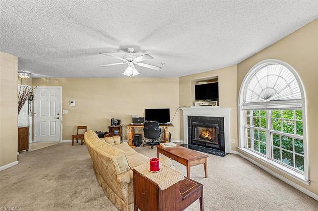 524 Scholastic Court, Winston-salem, NC 27106