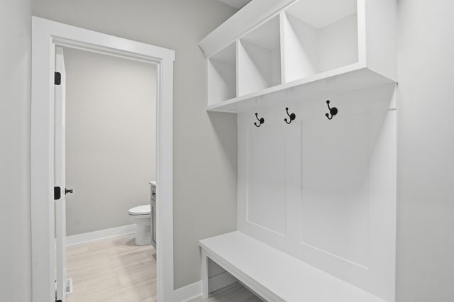 9141 Columbia Avenue, Munster, IN 46321