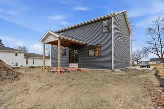 9141 Columbia Avenue, Munster, IN 46321