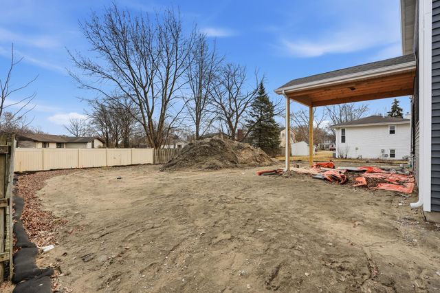 9141 Columbia Avenue, Munster, IN 46321