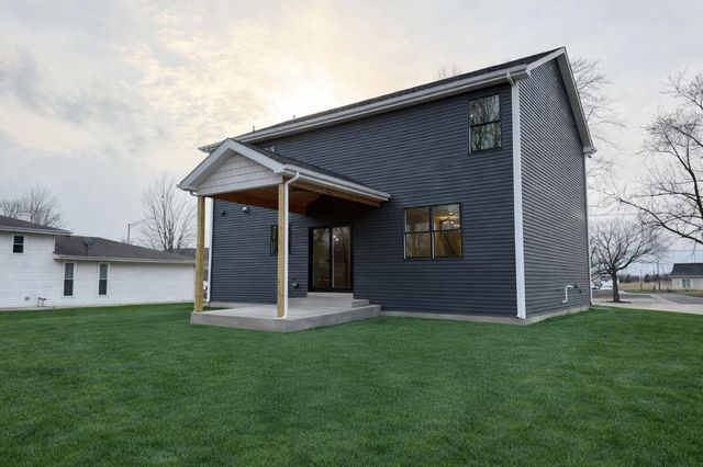 9141 Columbia Avenue, Munster, IN 46321