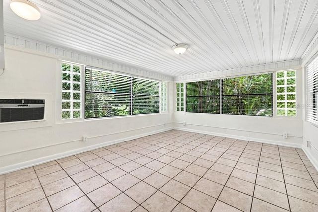7810 CHAPEL AVENUE, Port Richey, FL 34668