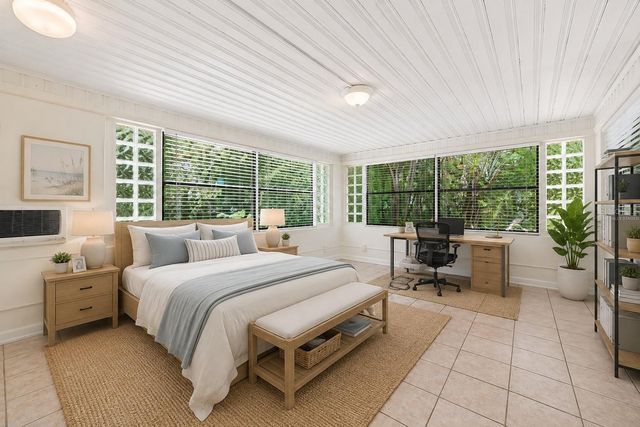 7810 CHAPEL AVENUE, Port Richey, FL 34668