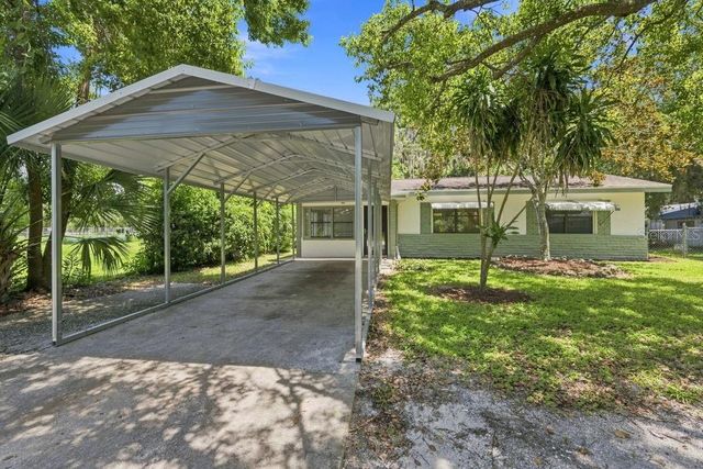 7810 CHAPEL AVENUE, Port Richey, FL 34668