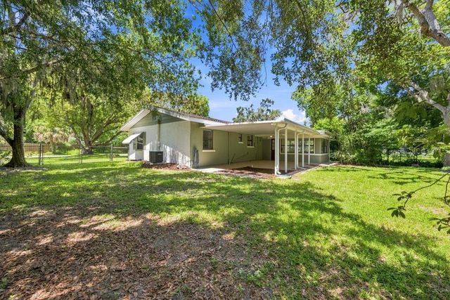 7810 CHAPEL AVENUE, Port Richey, FL 34668