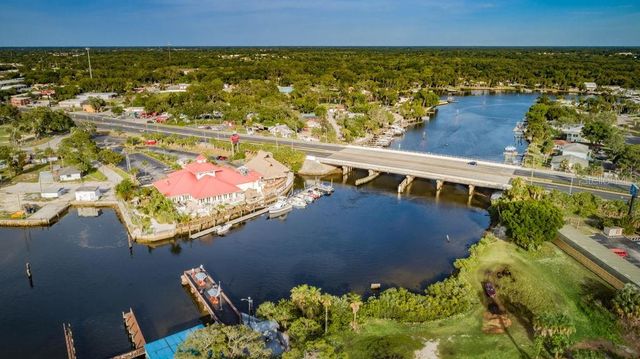 7810 CHAPEL AVENUE, Port Richey, FL 34668