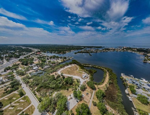 7810 CHAPEL AVENUE, Port Richey, FL 34668