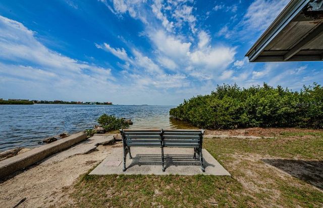 7810 CHAPEL AVENUE, Port Richey, FL 34668