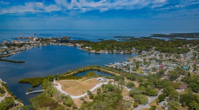 7810 CHAPEL AVENUE, Port Richey, FL 34668