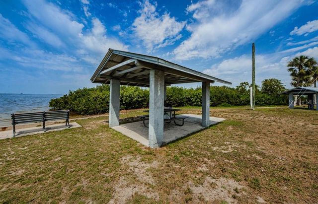 7810 CHAPEL AVENUE, Port Richey, FL 34668