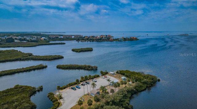 7810 CHAPEL AVENUE, Port Richey, FL 34668