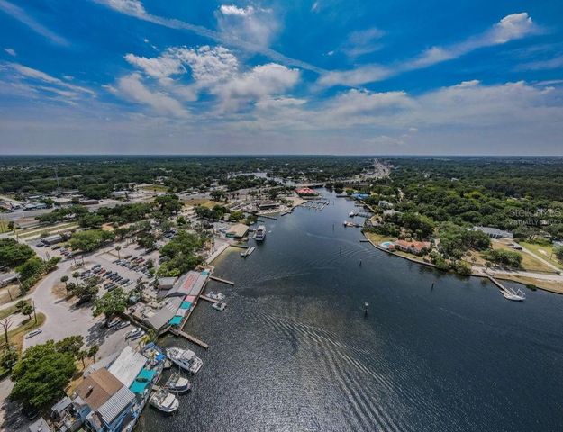 7810 CHAPEL AVENUE, Port Richey, FL 34668