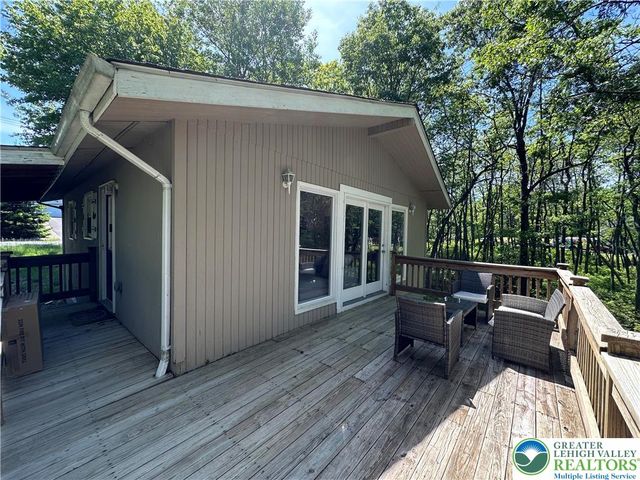 1065 Clover Road, Tunkhannock Twp, PA 18334