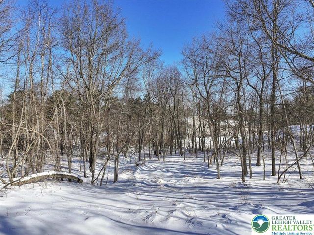 1065 Clover Road, Tunkhannock Twp, PA 18334