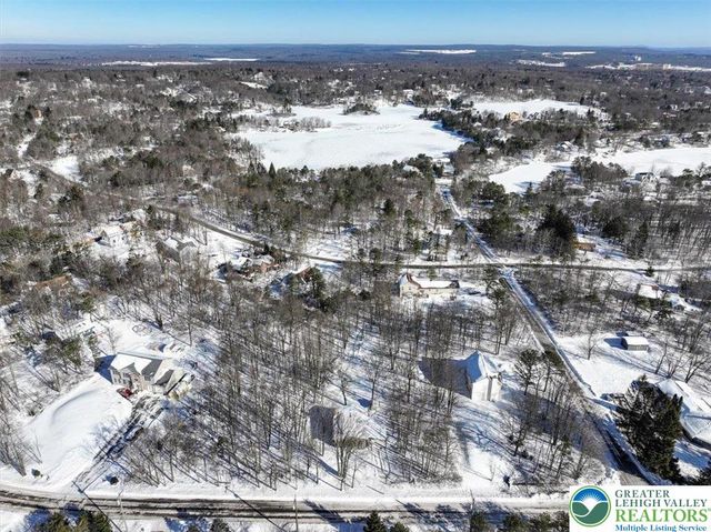 1065 Clover Road, Tunkhannock Twp, PA 18334