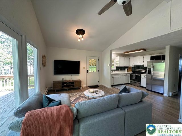 1065 Clover Road, Tunkhannock Twp, PA 18334