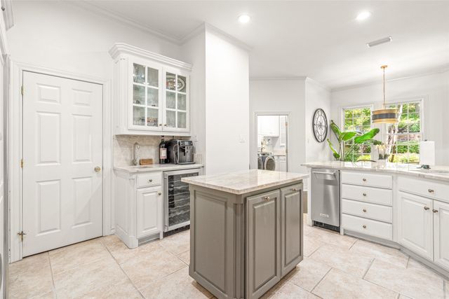 3713 Black Canyon Road, Fort Worth, TX 76109