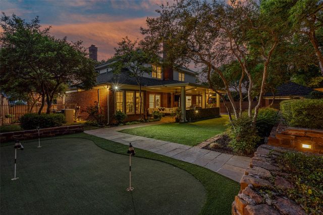 3713 Black Canyon Road, Fort Worth, TX 76109