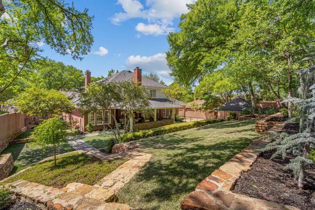 3713 Black Canyon Road, Fort Worth, TX 76109