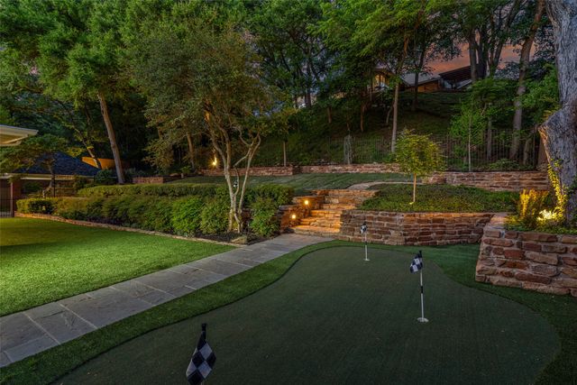 3713 Black Canyon Road, Fort Worth, TX 76109