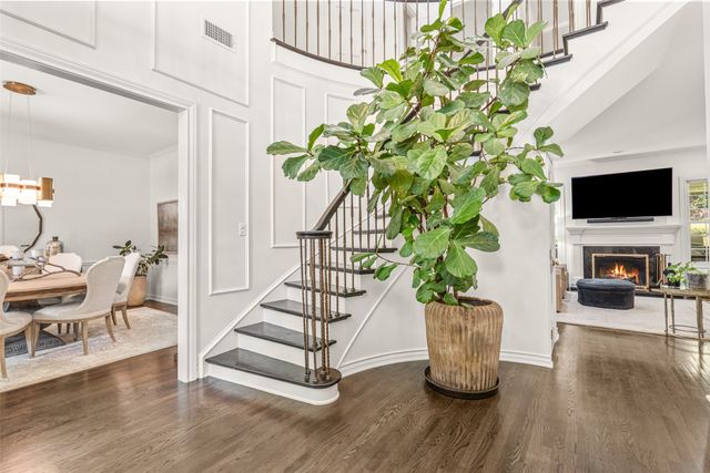 3713 Black Canyon Road, Fort Worth, TX 76109