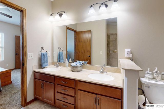 7906 S 193 Street, Gretna, NE 68028