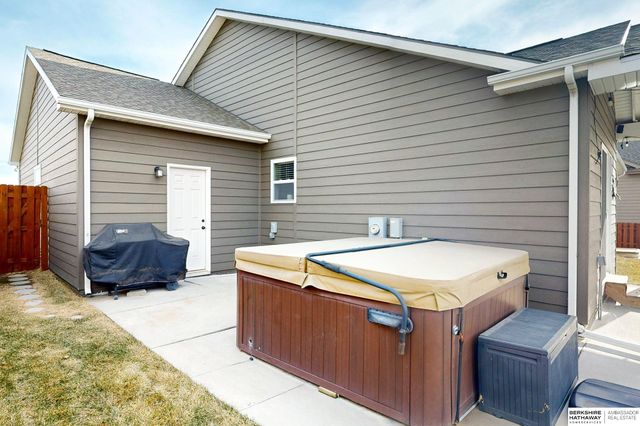 7906 S 193 Street, Gretna, NE 68028