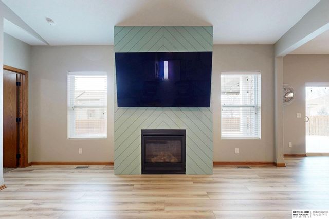 7906 S 193 Street, Gretna, NE 68028