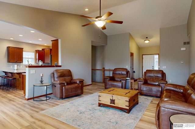 7906 S 193 Street, Gretna, NE 68028