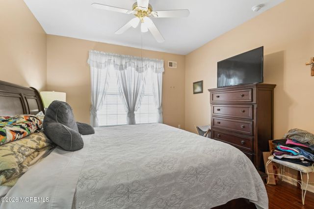 34 Winkle Court A, Manchester, NJ 08759