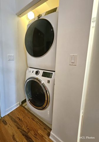 1111 W 15th Street 218, Chicago, IL 60608