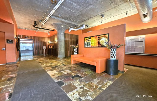 1111 W 15th Street 218, Chicago, IL 60608