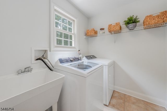 53 Maple Ave, Berkeley Heights Twp., NJ 07922
