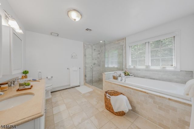53 Maple Ave, Berkeley Heights Twp., NJ 07922