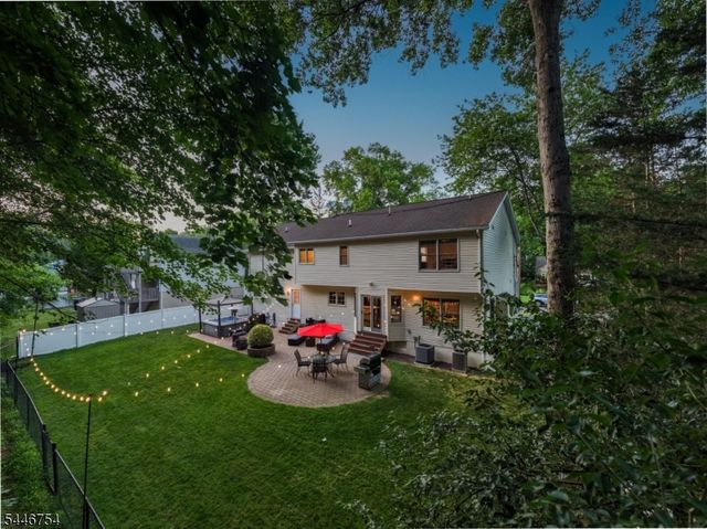 53 Maple Ave, Berkeley Heights Twp., NJ 07922