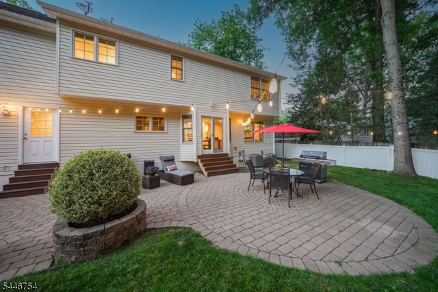 53 Maple Ave, Berkeley Heights Twp., NJ 07922