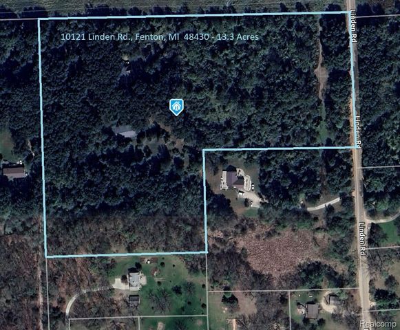 10121 Linden Road, Tyrone Township, MI 48430