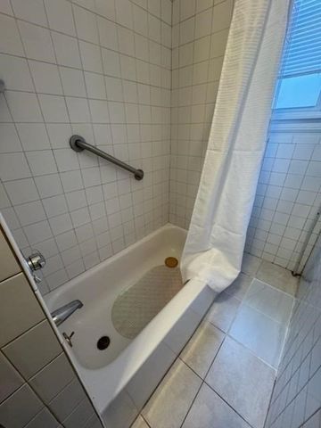 24 Cornell St 1, Boston, MA 02131