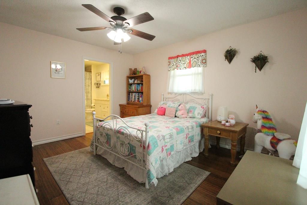 Image 17 of property listing at 1451 E 28th St, San Angelo, TX 76903