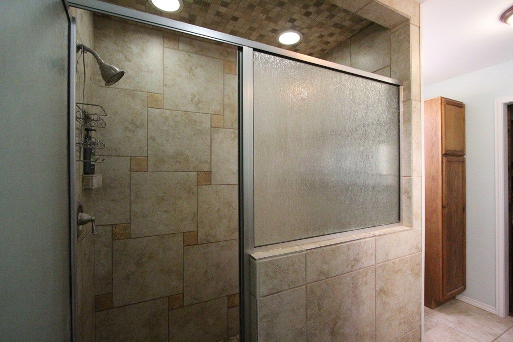 Image 30 of property listing at 1451 E 28th St, San Angelo, TX 76903