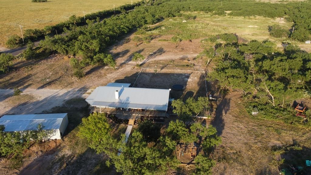 Image 41 of property listing at 1451 E 28th St, San Angelo, TX 76903