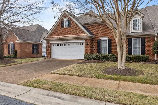 1436 Scoonie Pointe DR, Chesapeake, VA 23322