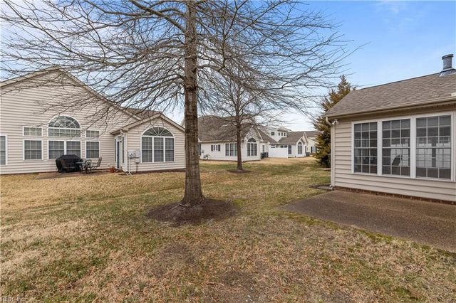 1436 Scoonie Pointe DR, Chesapeake, VA 23322