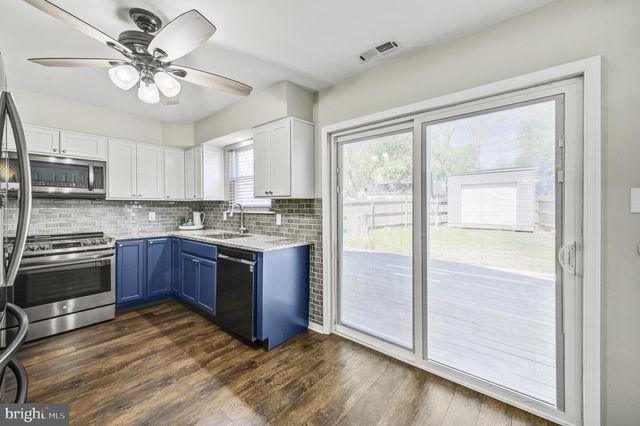 40 WINDINGBROOK DR, Atco, NJ 08004